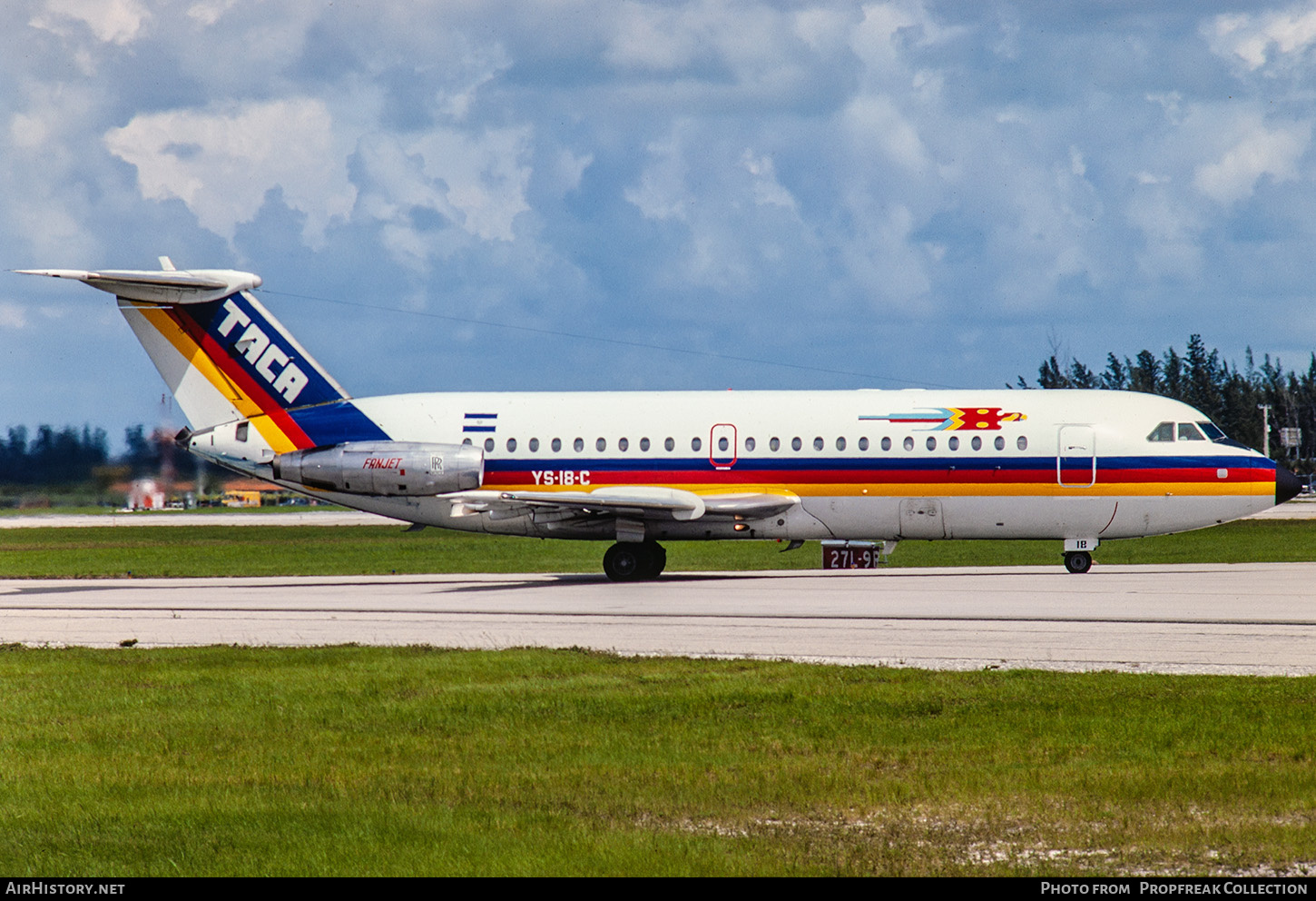 Aircraft Photo of YS-18C | BAC 111-407AW One-Eleven | TACA - Transportes Aéreos Centro Americanos | AirHistory.net #692055