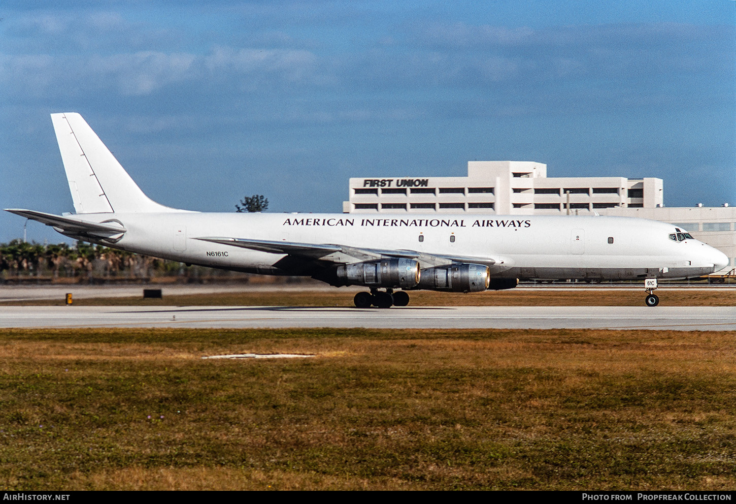 Aircraft Photo of N6161C | Douglas DC-8-55(F) | American International Airways | AirHistory.net #692071