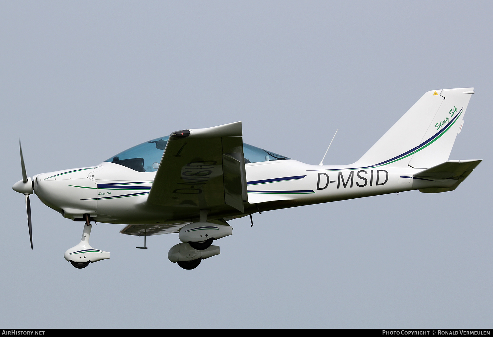Aircraft Photo of D-MSID | TL-Ultralight TL-2000 Sting S4 | AirHistory.net #692091