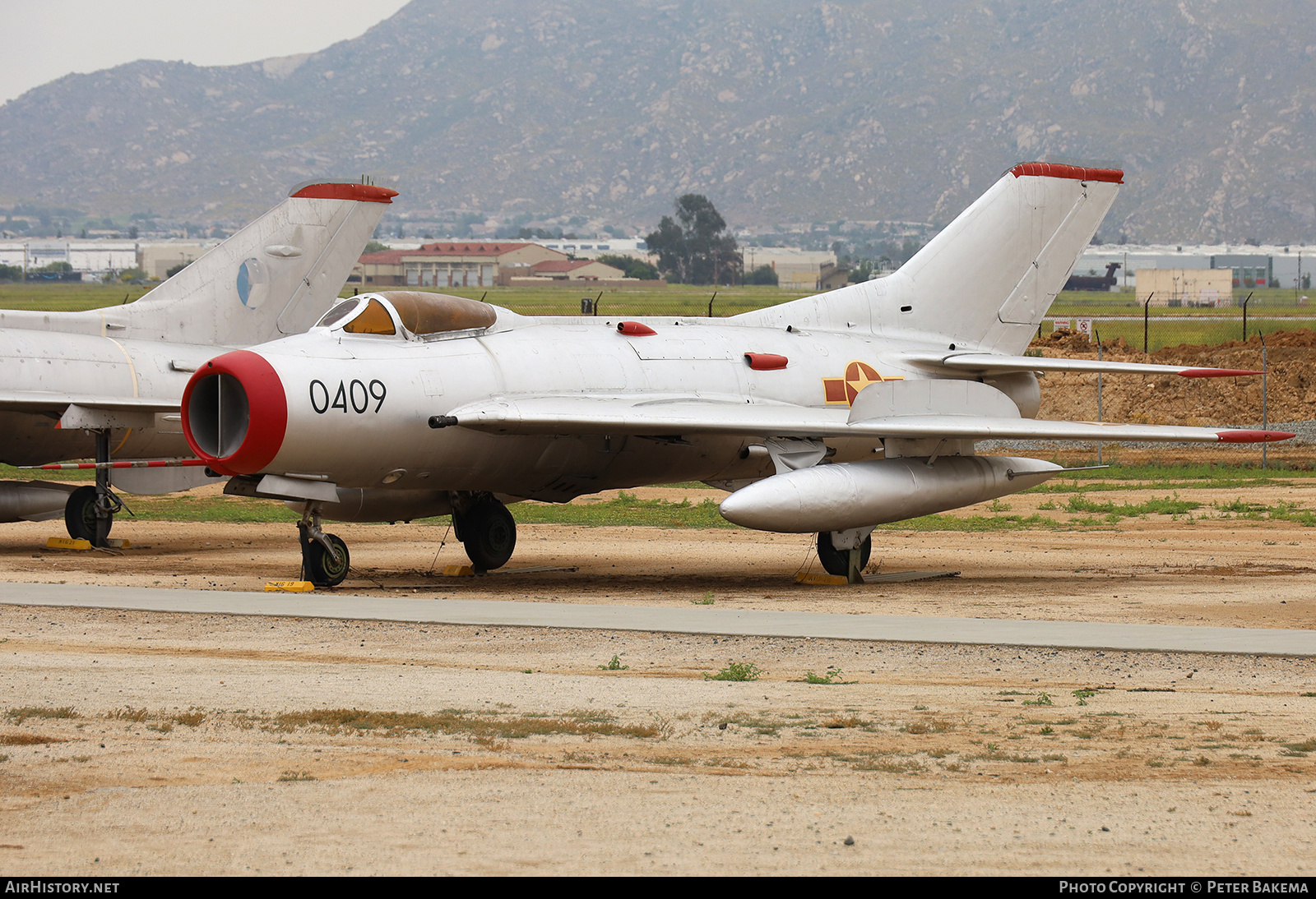 Aircraft Photo of 0409 | Mikoyan-Gurevich MiG-19S | Vietnam - Air Force | AirHistory.net #692228