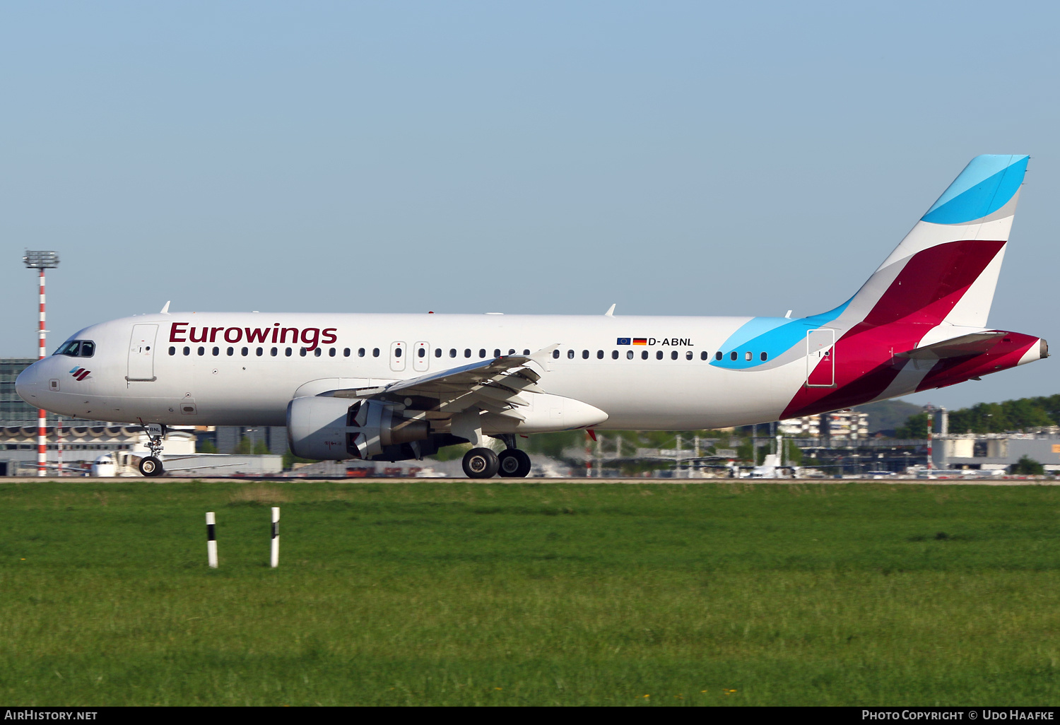 Aircraft Photo of D-ABNL | Airbus A320-214 | Eurowings | AirHistory.net #692273