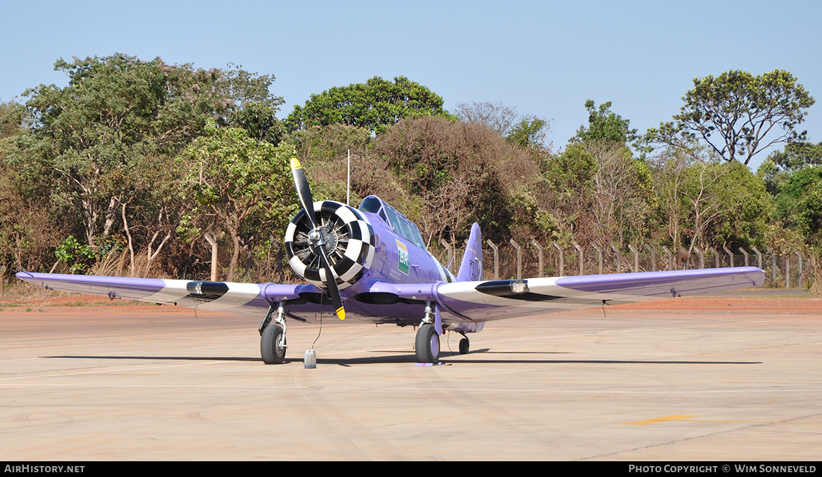 Aircraft Photo of PT-LDO | North American AT-6D Harvard III | Esquadrilha Oi | AirHistory.net #692313