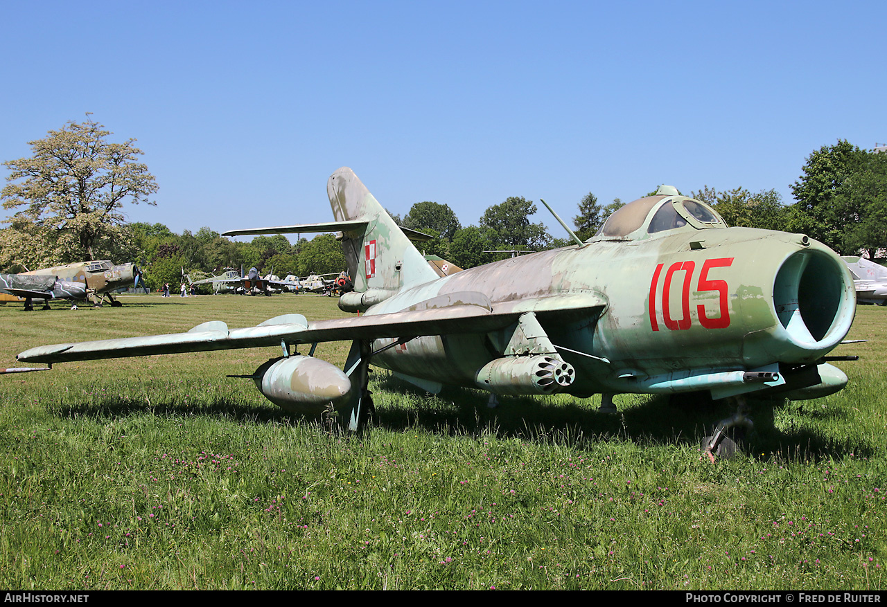 Aircraft Photo of 105 | PZL-Mielec Lim-6bis | Poland - Air Force | AirHistory.net #692346