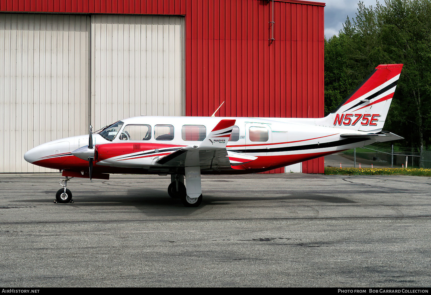 Aircraft Photo of N575E | Piper PA-31-350 Navajo Chieftain/Colemill Panther | AirHistory.net #692384