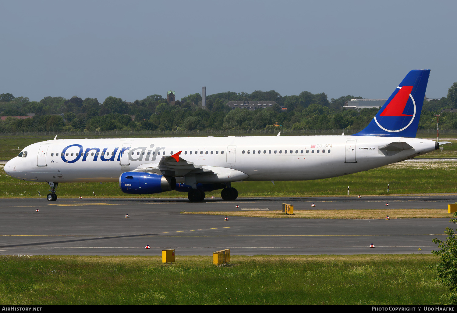 Aircraft Photo of TC-OEA | Airbus A321-231 | Onur Air | AirHistory.net #692403