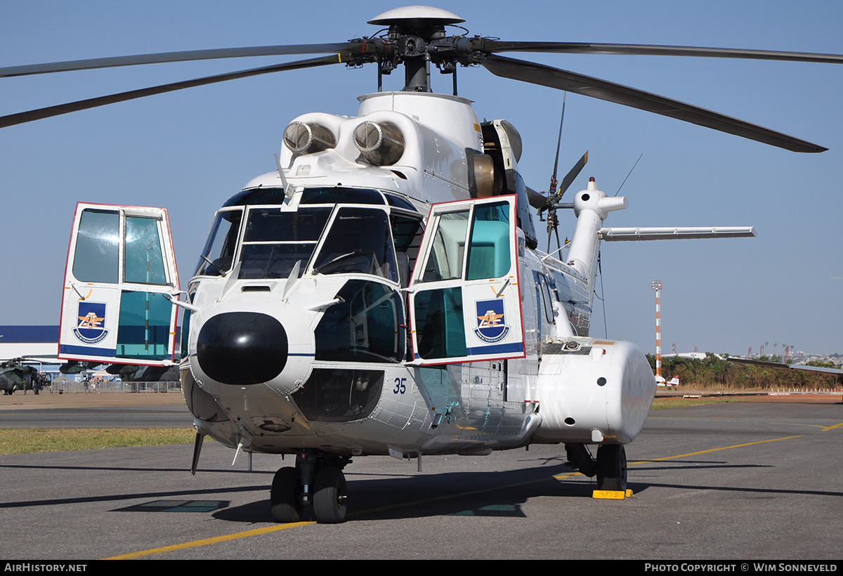 Aircraft Photo of 8735 | Aerospatiale VH-34 Super Puma (AS-332M1) | Brazil - Air Force | AirHistory.net #692406