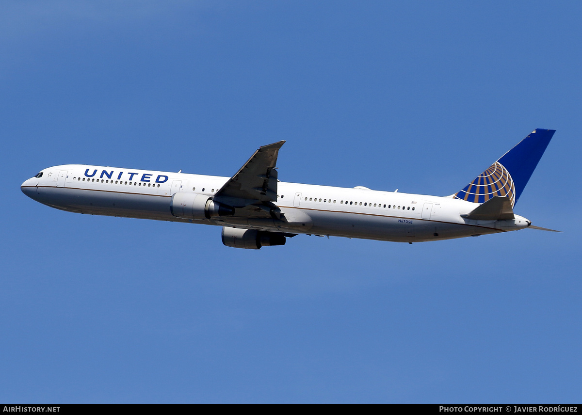 Aircraft Photo of N67058 | Boeing 767-424/ER | United Airlines | AirHistory.net #692537