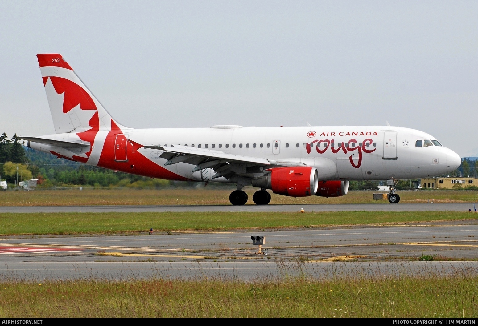 Aircraft Photo of C-FYIY | Airbus A319-114 | Air Canada Rouge | AirHistory.net #692551