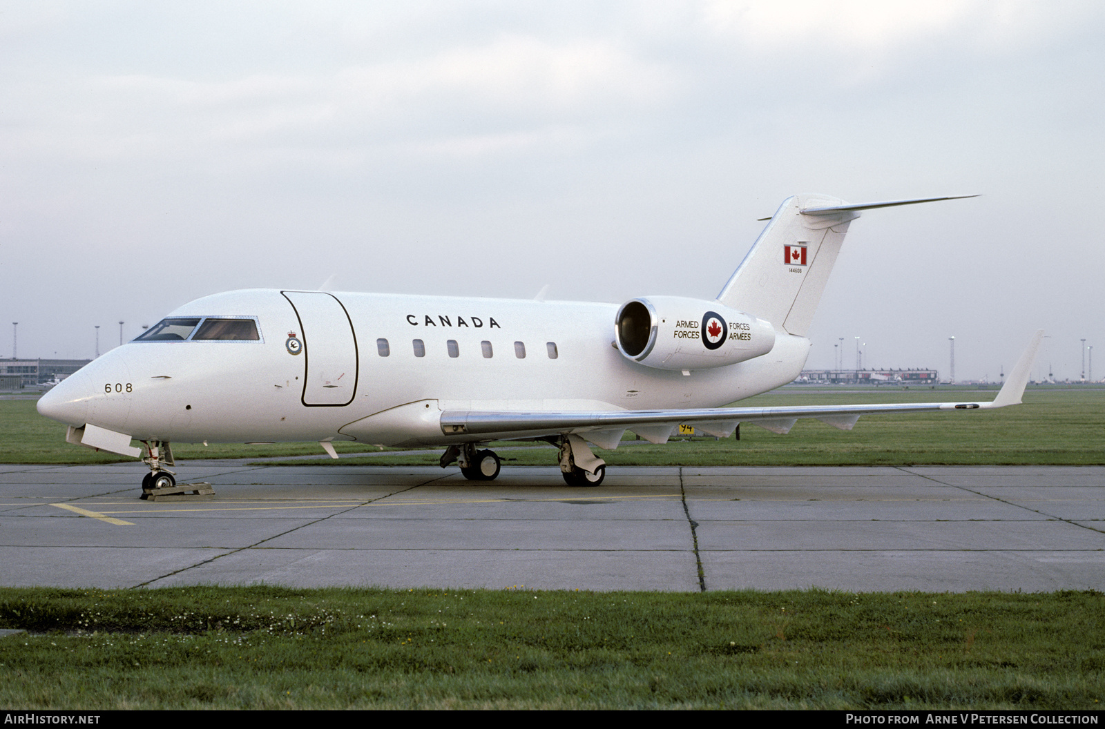 Aircraft Photo of 144608 | Canadair CC-144A Challenger (600S/CL-600-1A11) | Canada - Air Force | AirHistory.net #692561