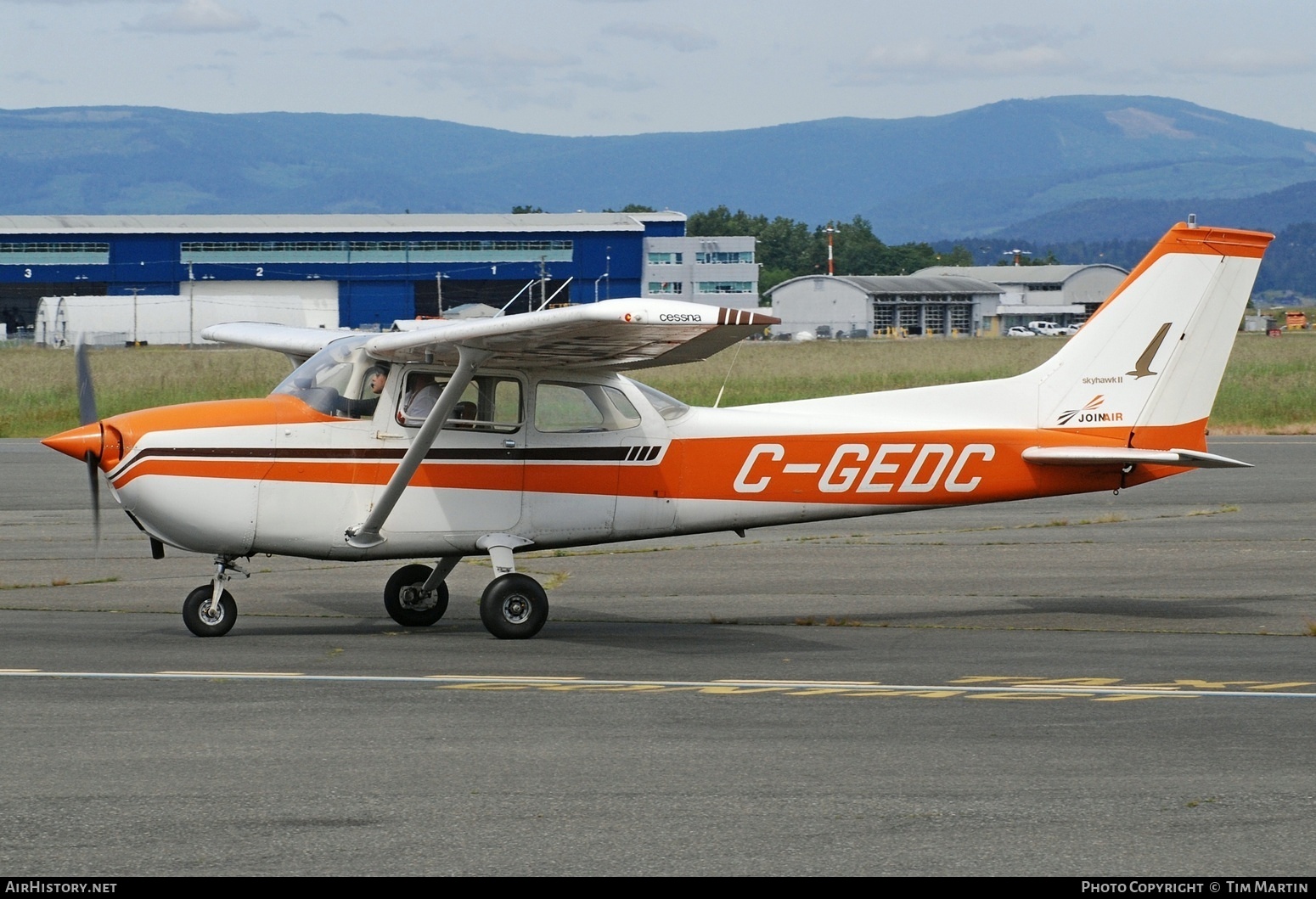 Aircraft Photo of C-GEDC | Cessna 172M Skyhawk | JoinAir Helicopters | AirHistory.net #692575