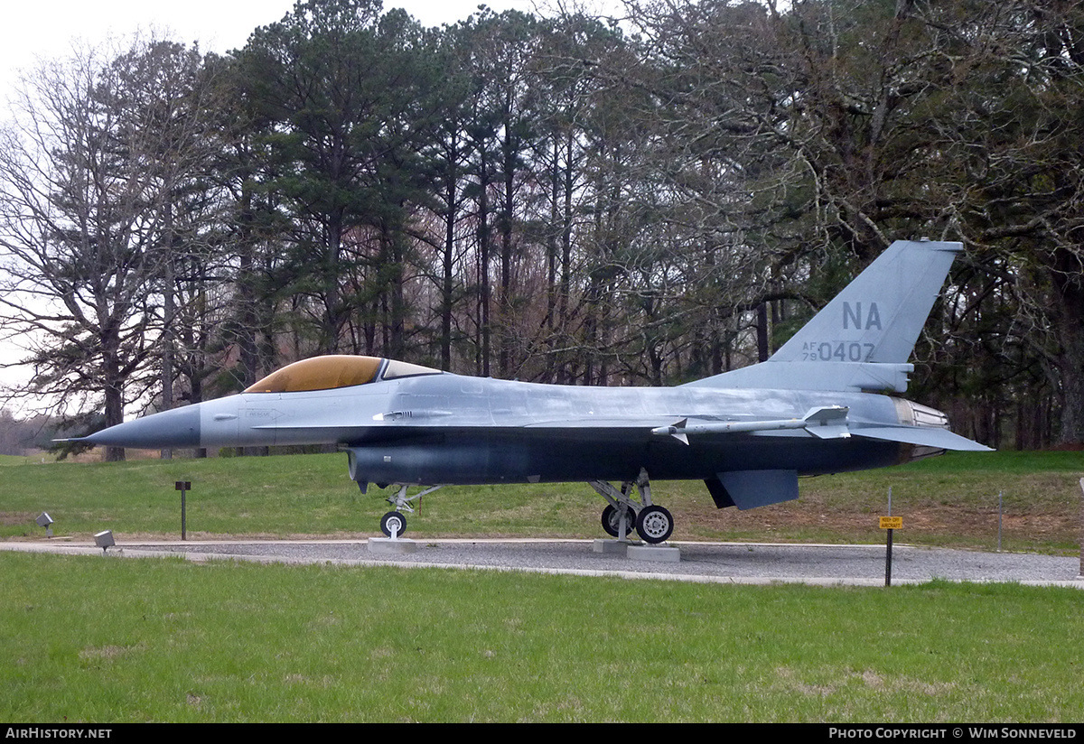 Aircraft Photo of 79-0407 / AF79-0407 | General Dynamics F-16A Fighting Falcon | USA - Air Force | AirHistory.net #692626