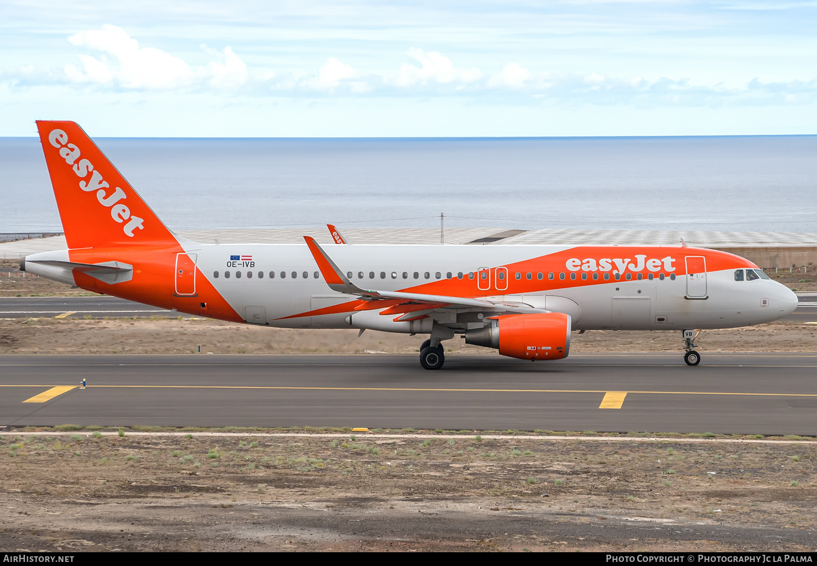 Aircraft Photo of OE-IVB | Airbus A320-214 | EasyJet | AirHistory.net #692668