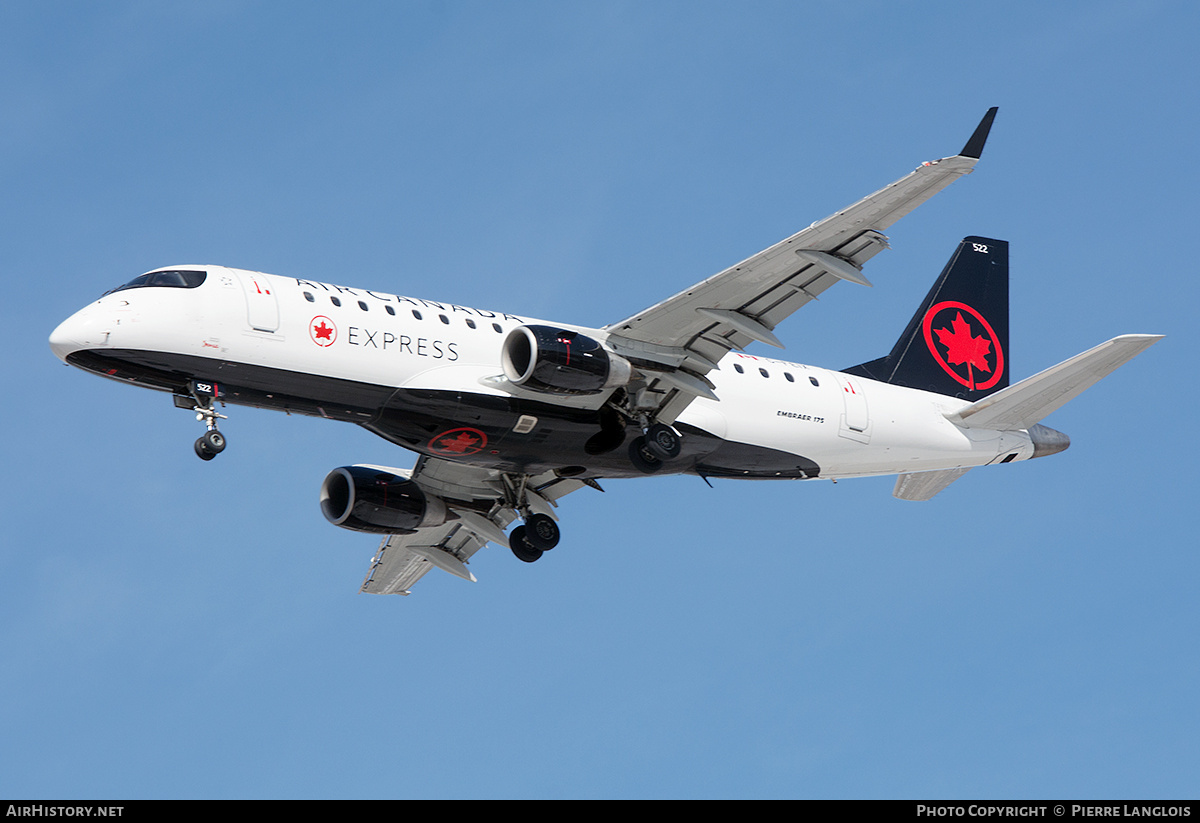 Aircraft Photo of C-FEIX | Embraer 175LR (ERJ-170-200LR) | Air Canada Express | AirHistory.net #692777
