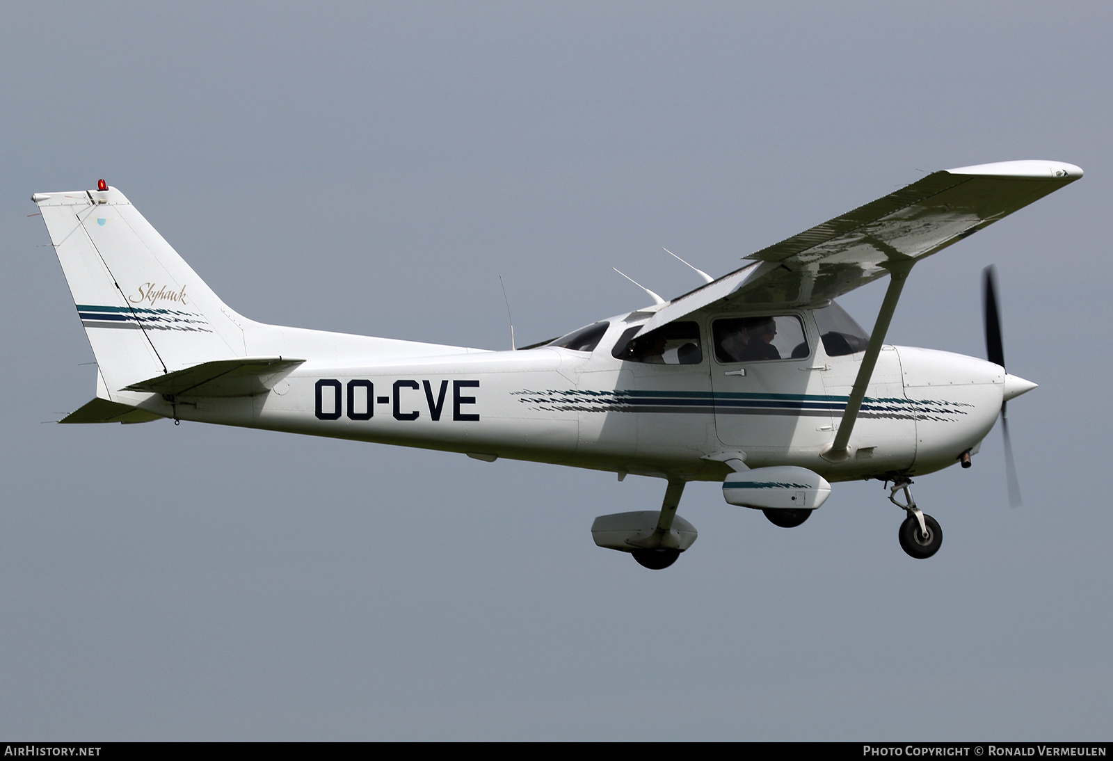 Aircraft Photo of OO-CVE | Cessna 172R Skyhawk II | AirHistory.net #692916