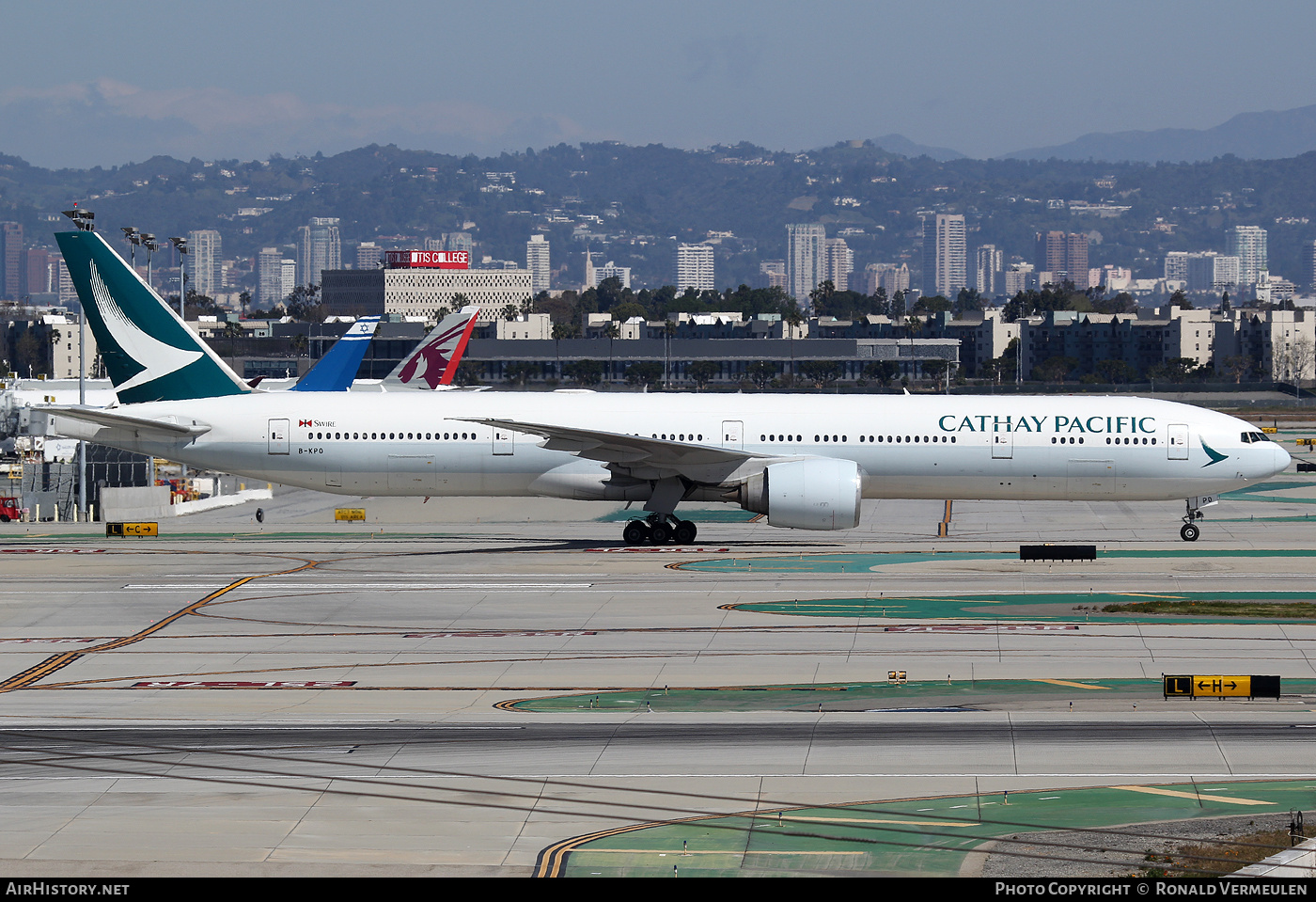 Aircraft Photo of B-KPO | Boeing 777-367/ER | Cathay Pacific Airways | AirHistory.net #692944