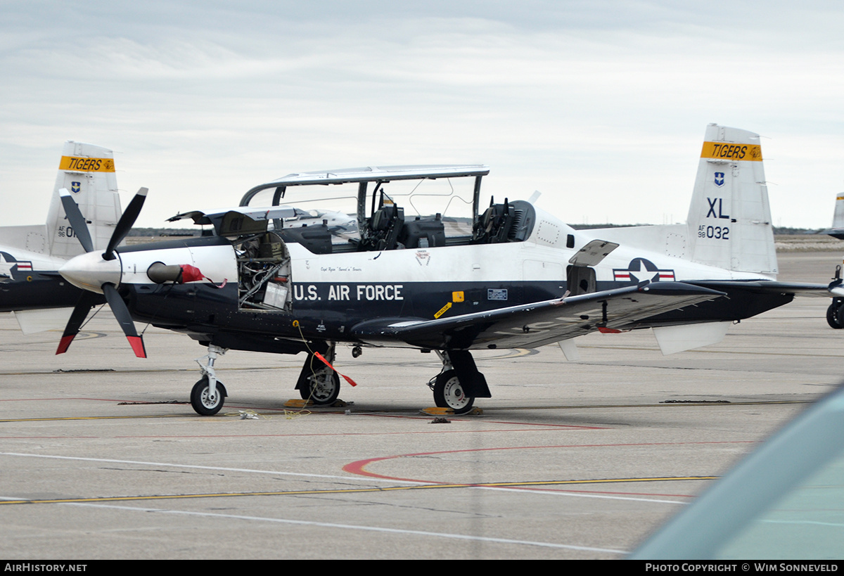Aircraft Photo of 98-3032 / AF98-032 | Raytheon T-6A Texan II | USA - Air Force | AirHistory.net #693042