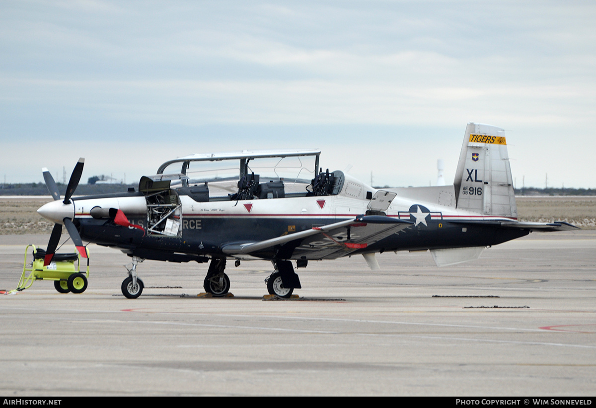 Aircraft Photo of 08-3916 / AF08-916 | Hawker Beechcraft T-6A Texan II | USA - Air Force | AirHistory.net #693095
