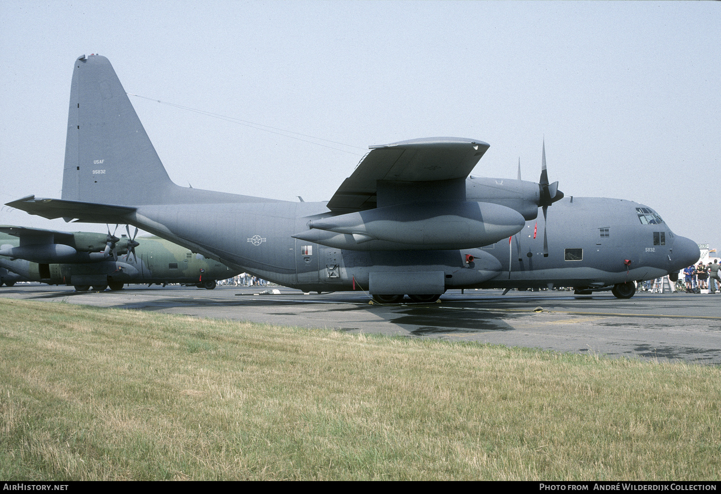 Aircraft Photo of 69-5832 / 95832 | Lockheed HC-130N Hercules (L-382) | USA - Air Force | AirHistory.net #693106