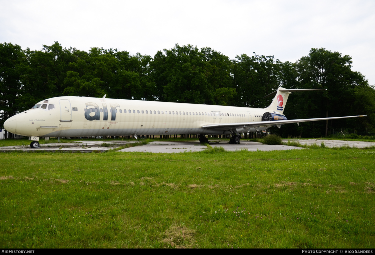 Aircraft Photo of S5-ACC | McDonnell Douglas MD-82 (DC-9-82) | Air Kosova | AirHistory.net #693224