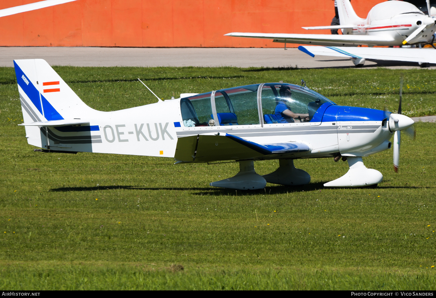 Aircraft Photo of OE-KUK | Robin DR-400-180R Remo 180 | AirHistory.net #693226