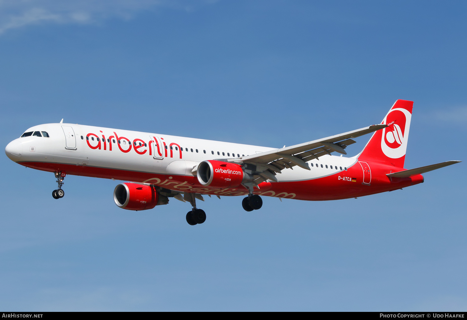 Aircraft Photo of D-ATCA | Airbus A321-211 | Air Berlin | AirHistory.net #693263
