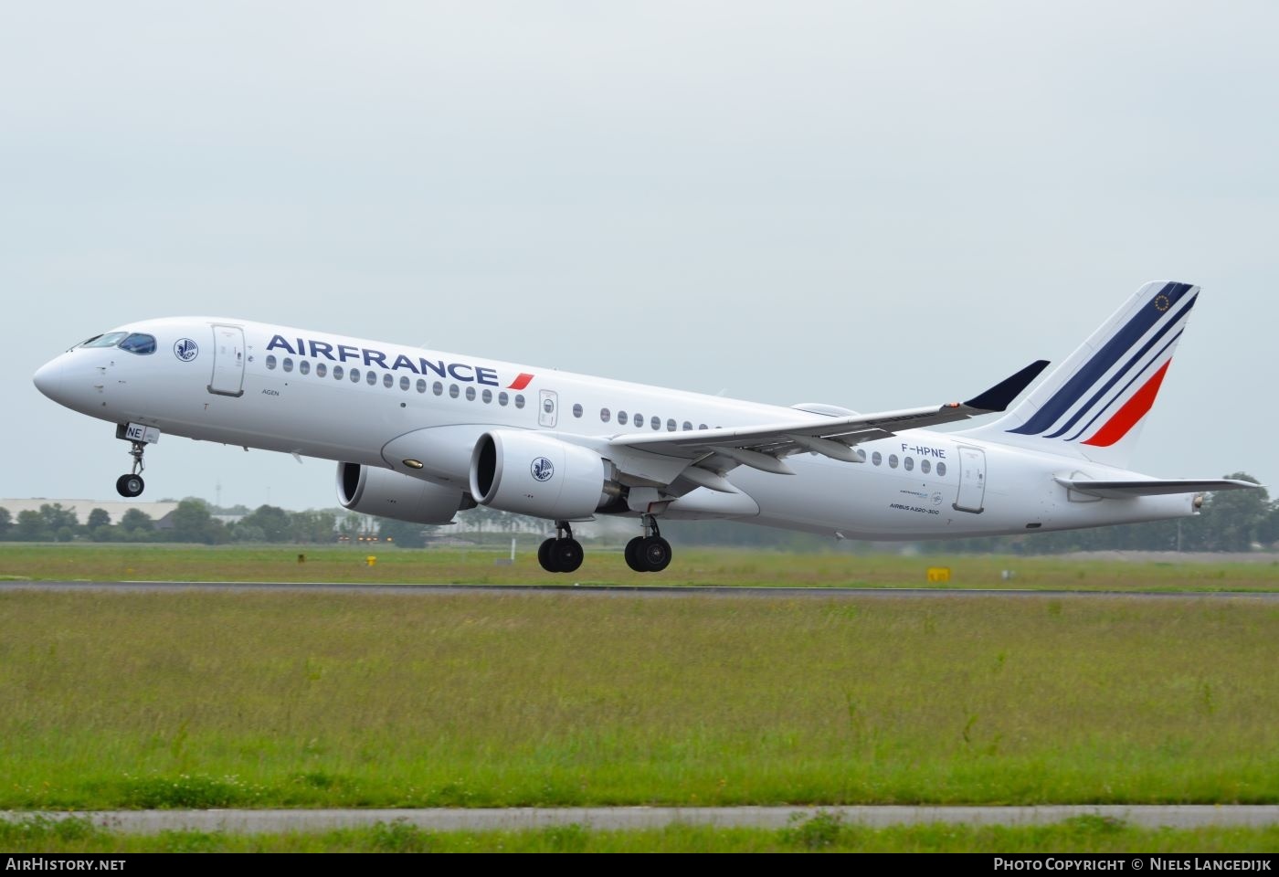 Aircraft Photo of F-HPNE | Airbus A220-371 (BD-500-1A11) | Air France | AirHistory.net #693299