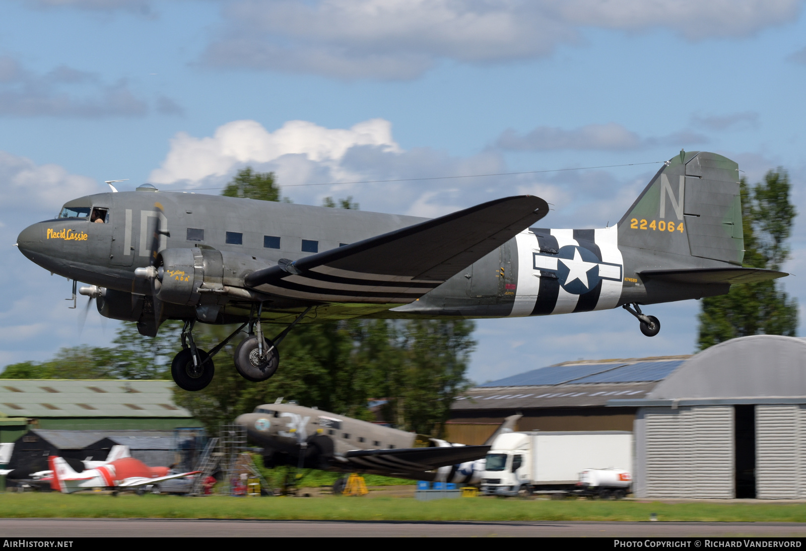 Aircraft Photo of N74589 / 224064 | Douglas C-47A Skytrain | USA - Air Force | AirHistory.net #693334