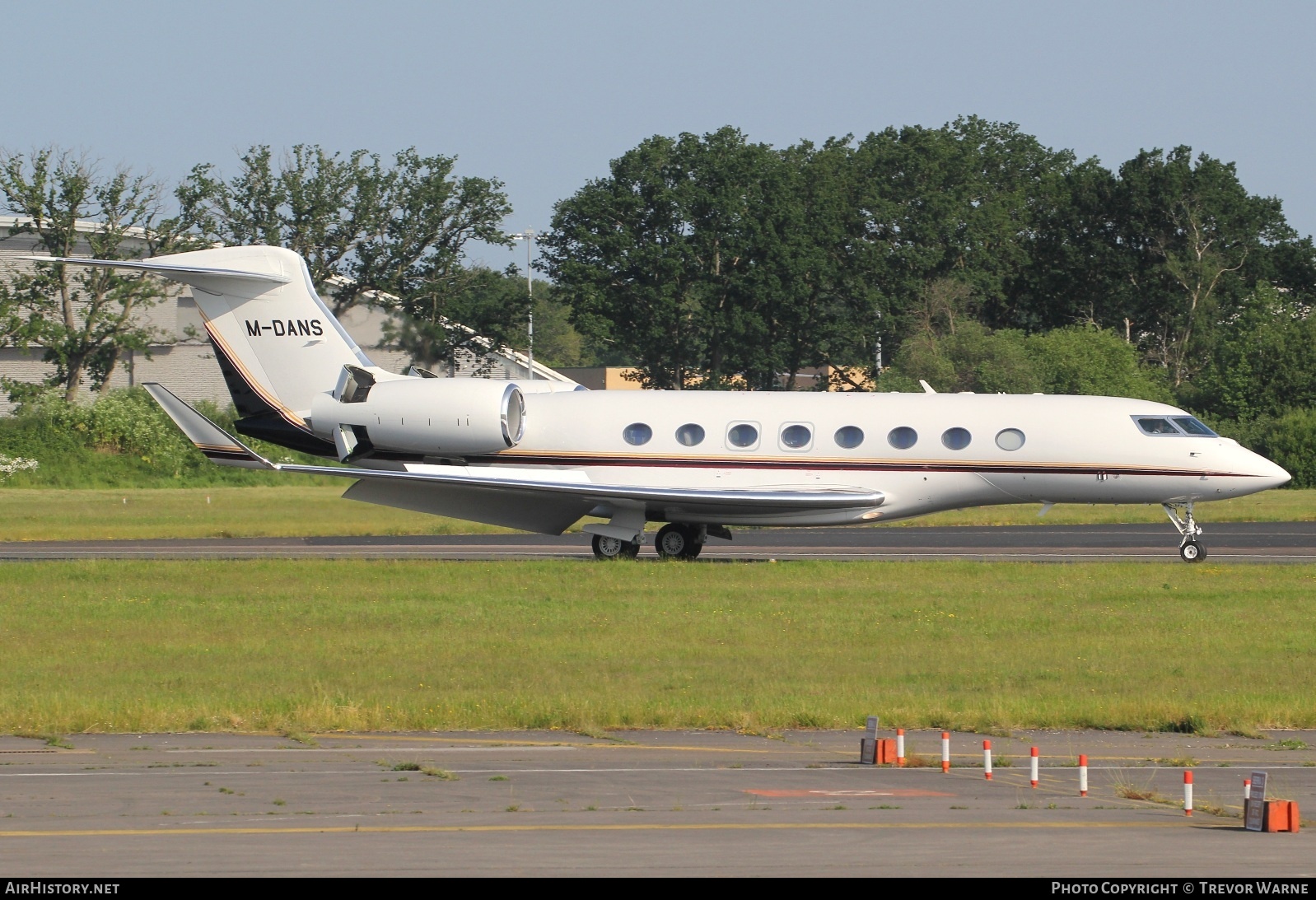 Aircraft Photo of M-DANS | Gulfstream Aerospace G650ER (G-VI) | AirHistory.net #693447