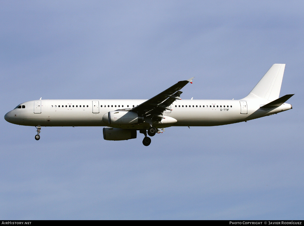 Aircraft Photo of G-TTIF | Airbus A321-231 | AirHistory.net #693616