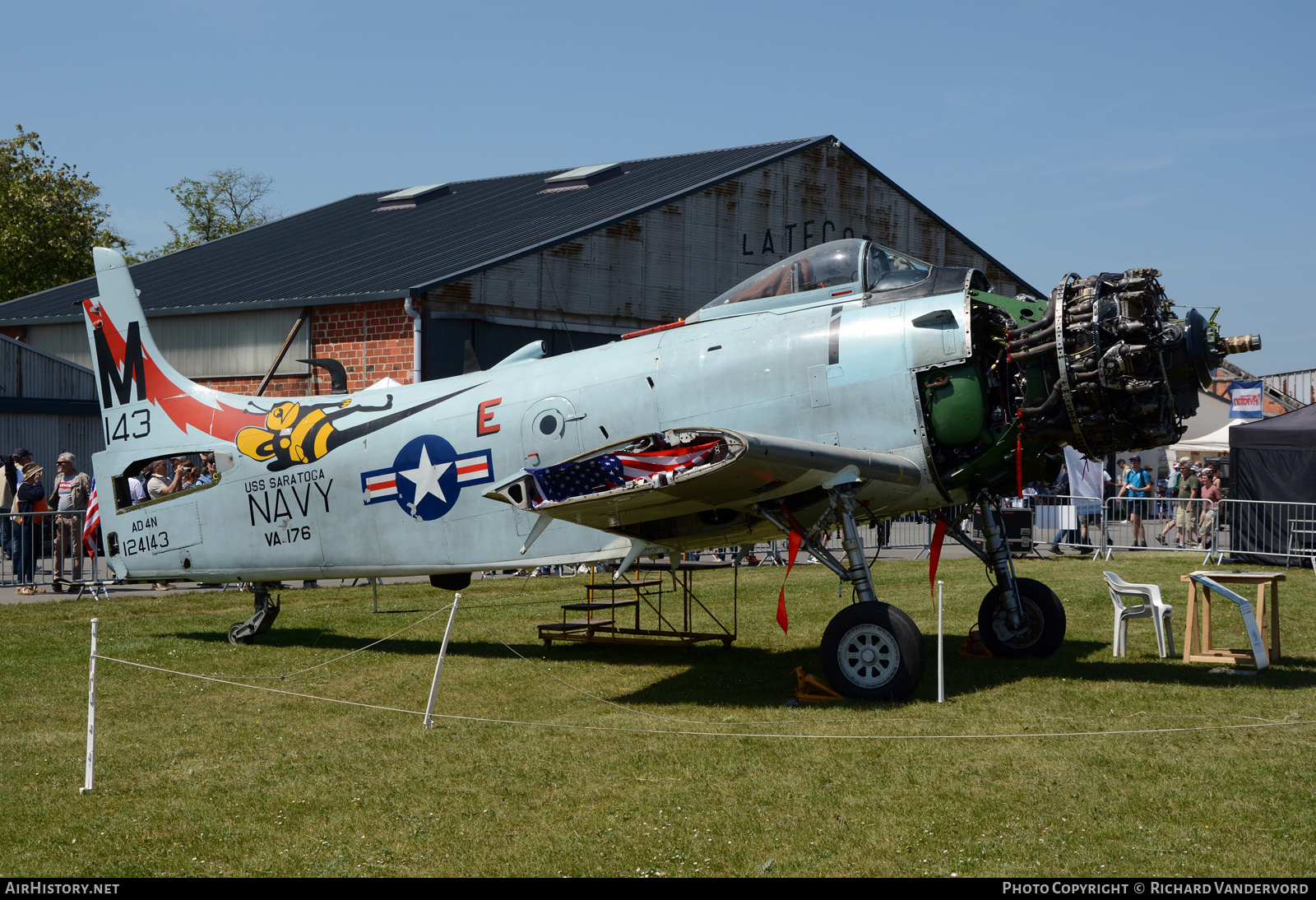 Aircraft Photo of F-AZDP / 124143 | Douglas A-1D Skyraider (AD-4N) | USA - Navy | AirHistory.net #693701
