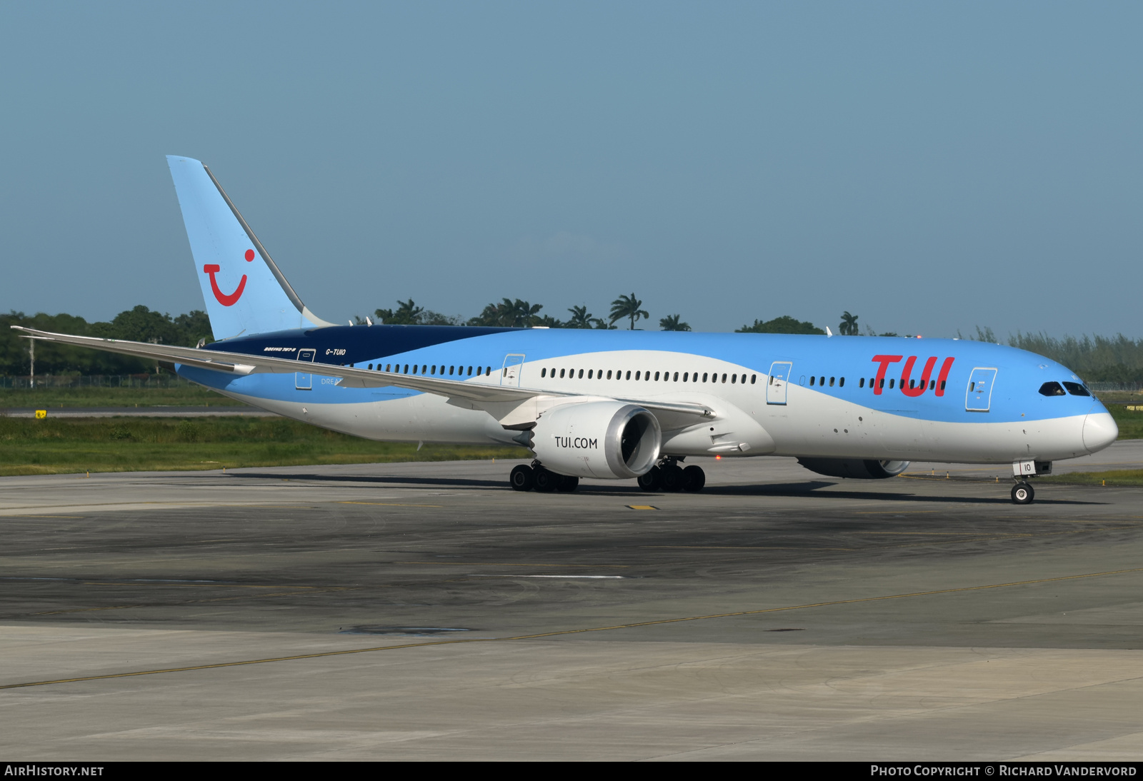 Aircraft Photo of G-TUIO | Boeing 787-9 Dreamliner | TUI | AirHistory.net #693724