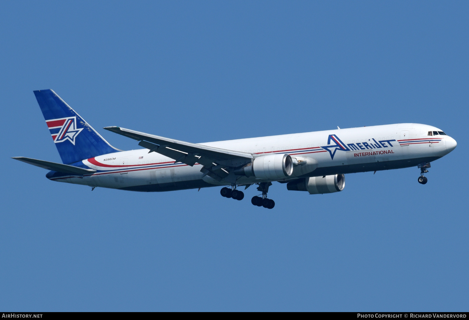 Aircraft Photo of N396CM | Boeing 767-323/ER(BDSF) | Amerijet International | AirHistory.net #693730