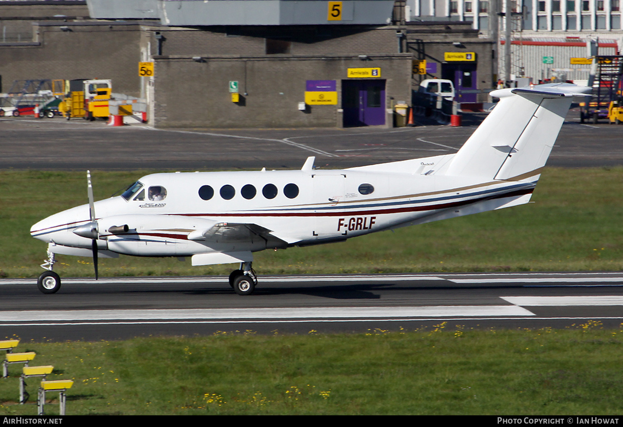 Aircraft Photo of F-GRLF | Raytheon B200 King Air | AirHistory.net #693736