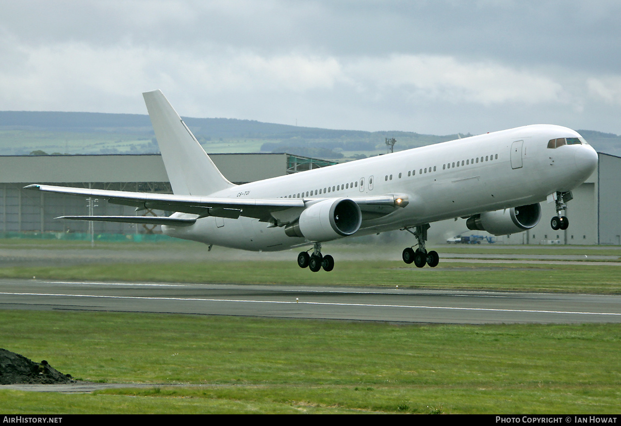 Aircraft Photo of CS-TQI | Boeing 767-3S1/ER | AirHistory.net #693760