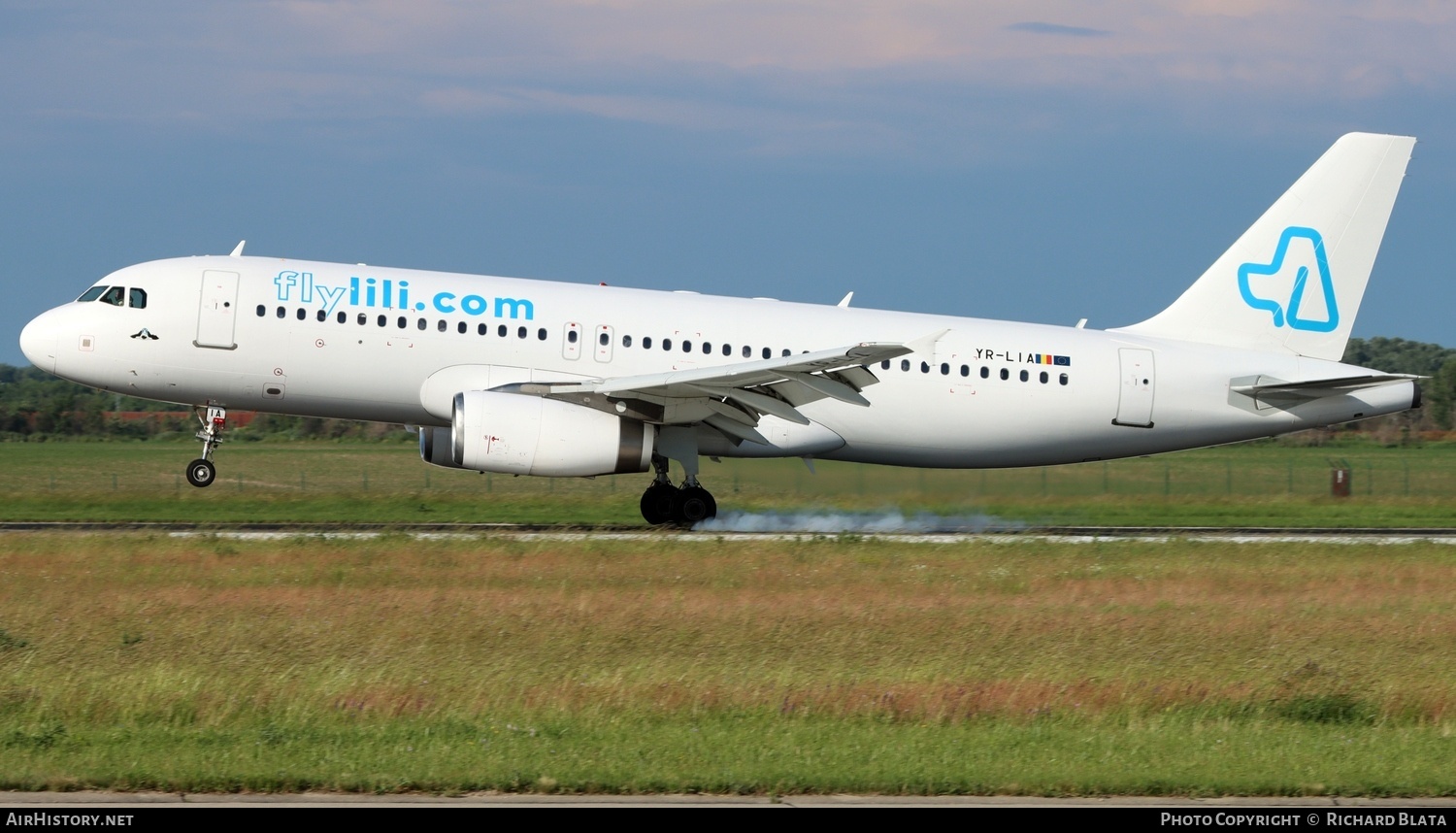 Aircraft Photo of YR-LIA | Airbus A320-232 | Fly Lili | AirHistory.net #693765