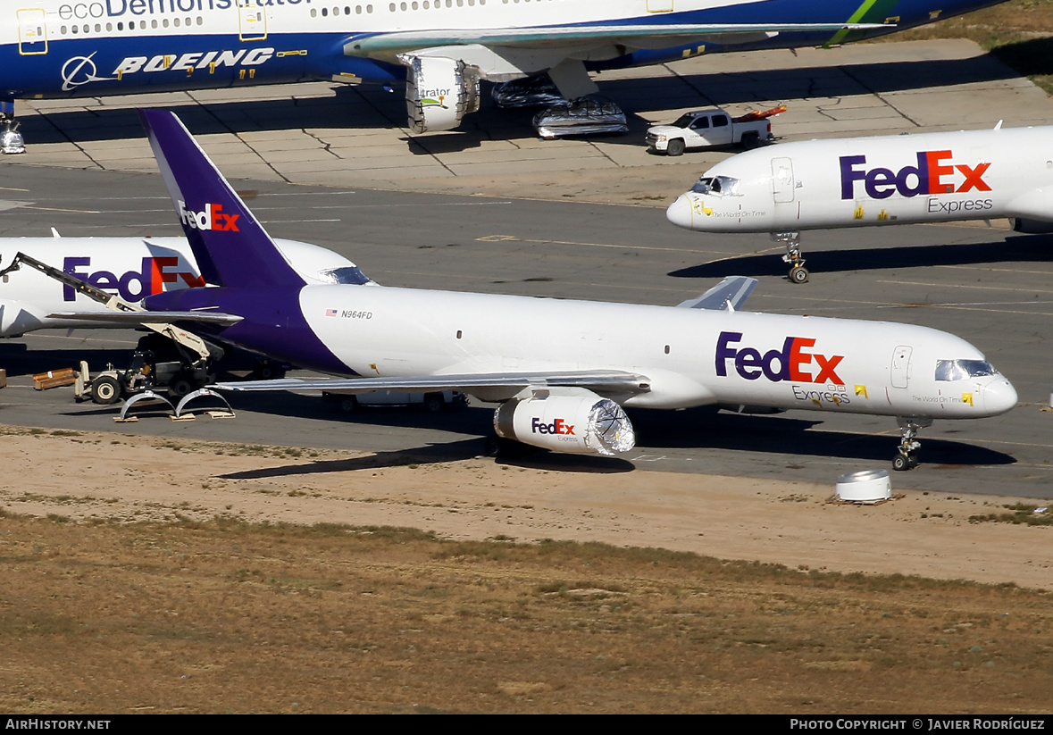 Aircraft Photo of N964FD | Boeing 757-258 | FedEx Express - Federal Express | AirHistory.net #693799