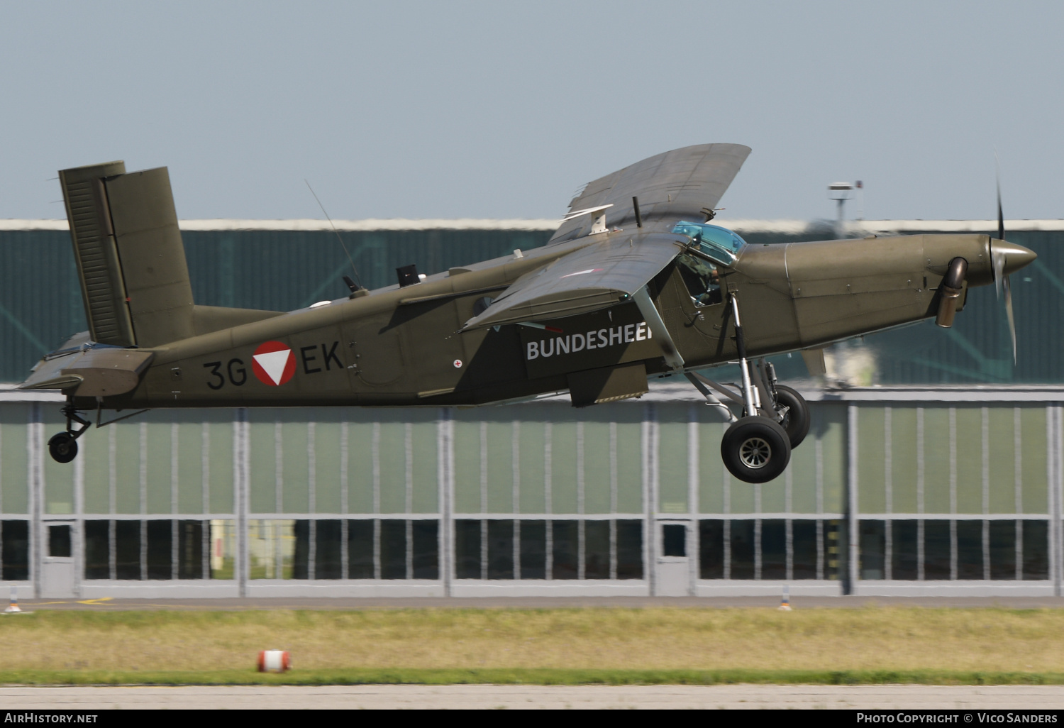 Aircraft Photo of 3G-EK | Pilatus PC-6/B2-H2 Turbo Porter | Austria - Air Force | AirHistory.net #693860