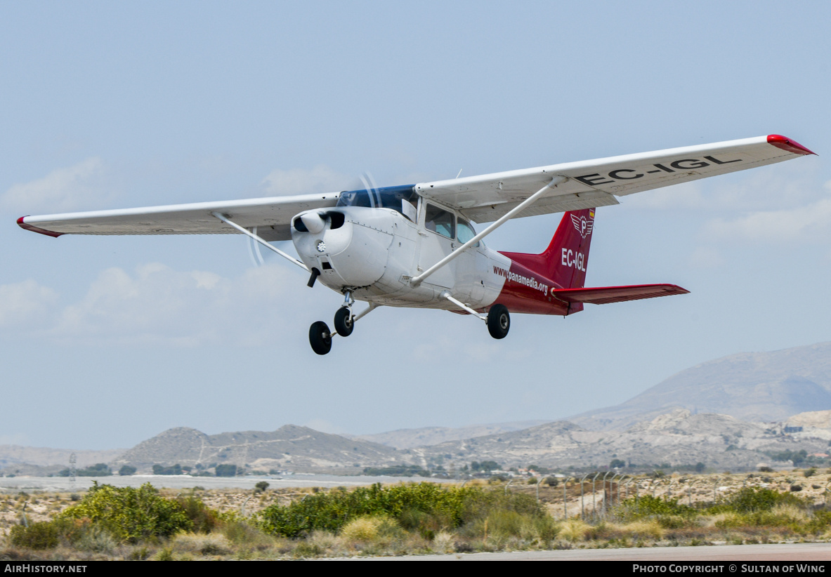 Aircraft Photo of EC-IGL | Cessna 172N Skyhawk | Panamedia International Flight School | AirHistory.net #693952