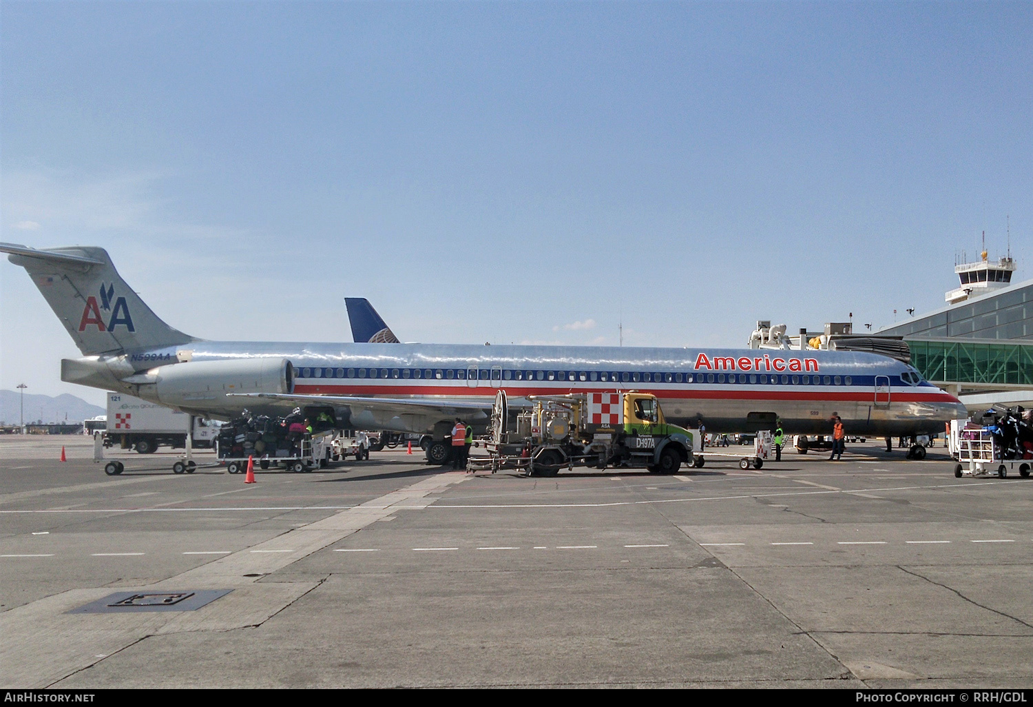 Aircraft Photo of N599AA | McDonnell Douglas MD-83 (DC-9-83) | American Airlines | AirHistory.net #693973