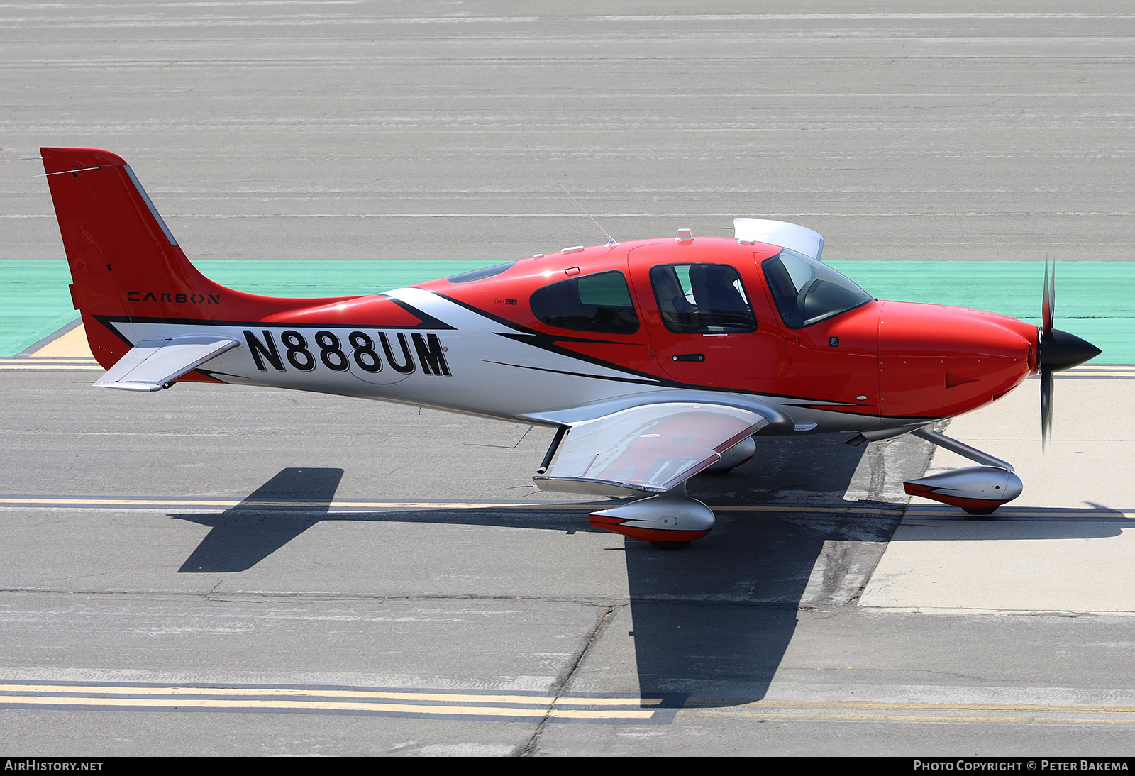 Aircraft Photo of N888UM | Cirrus SR-22T G6-GTS Carbon | AirHistory.net #694105