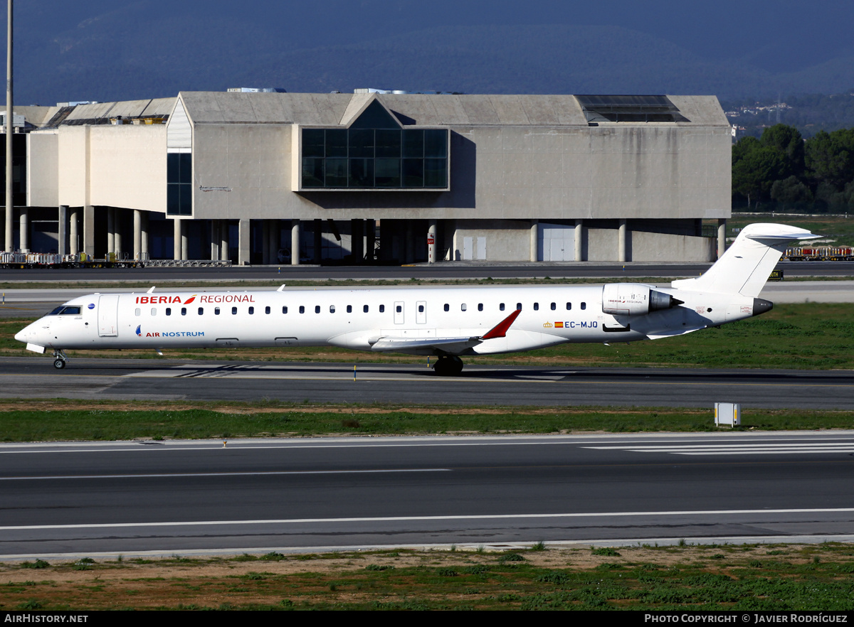 Aircraft Photo of EC-MJQ | Bombardier CRJ-1000ER NG (CL-600-2E25) | Iberia Regional | AirHistory.net #694133