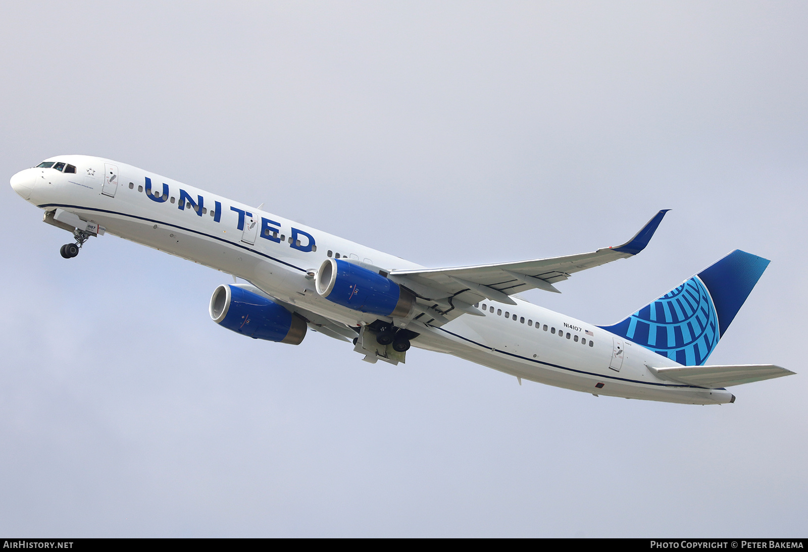 Aircraft Photo of N14107 | Boeing 757-224 | United Airlines | AirHistory.net #694187
