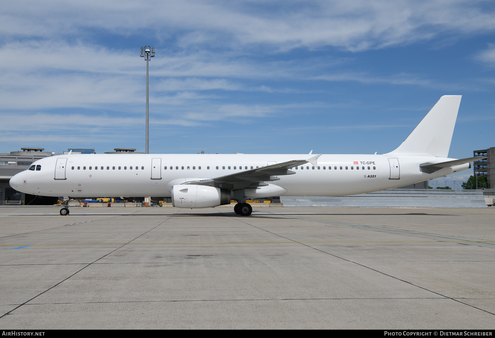 Aircraft Photo of TC-GPE | Airbus A321-231 | AirHistory.net #694192