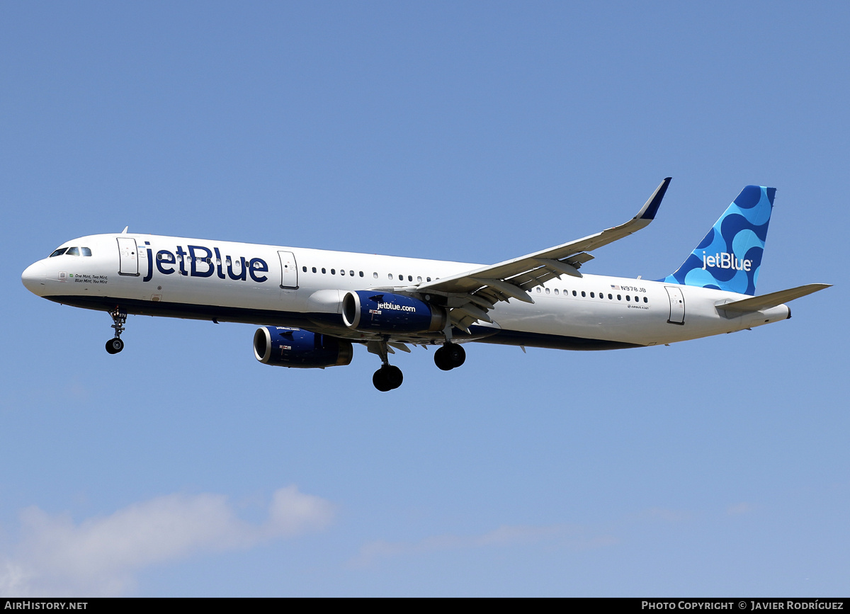 Aircraft Photo of N978JB | Airbus A321-231 | JetBlue Airways | AirHistory.net #694202
