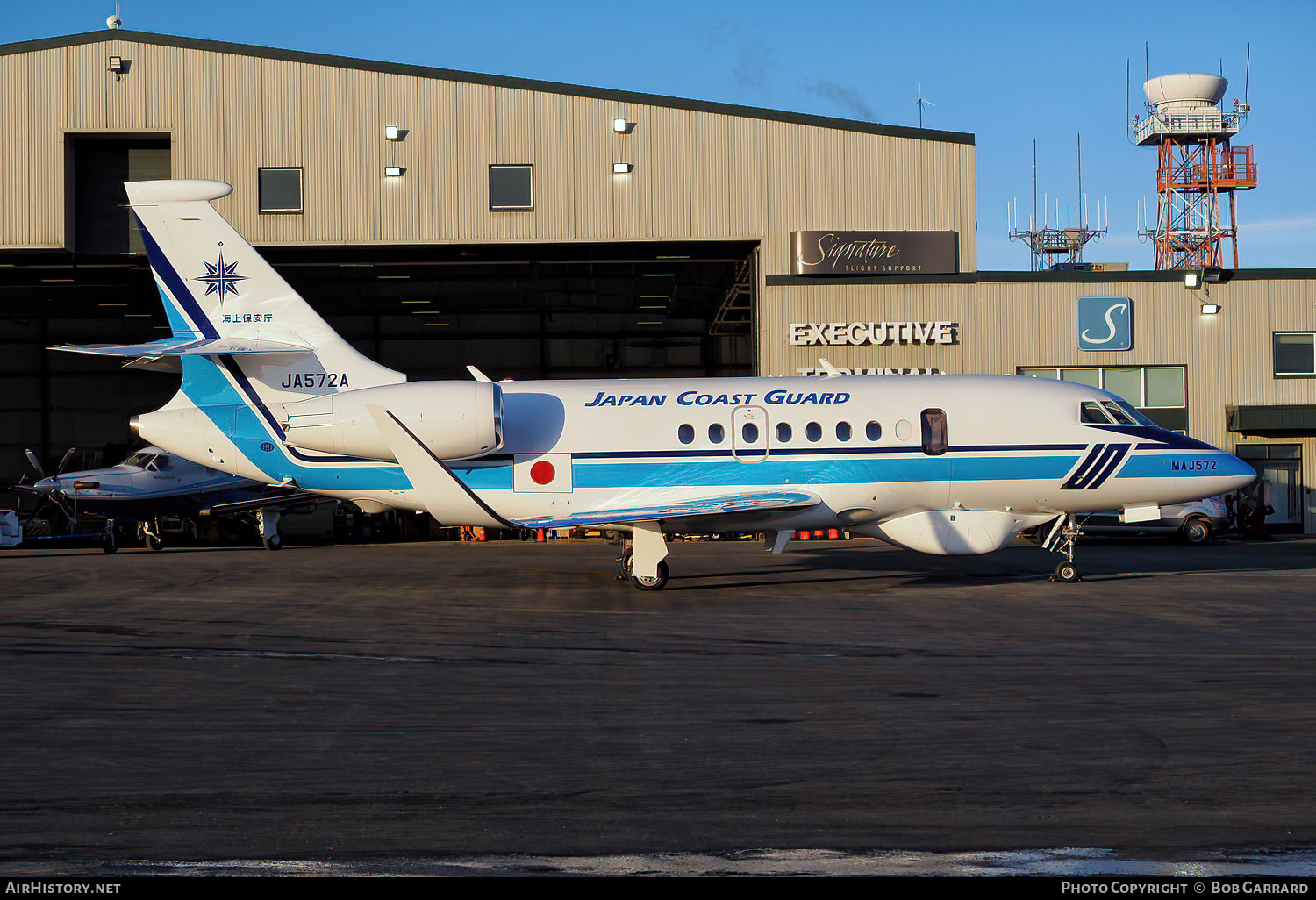 Aircraft Photo of JA572A | Dassault Falcon 2000MSA | Japan Coast Guard | AirHistory.net #694234