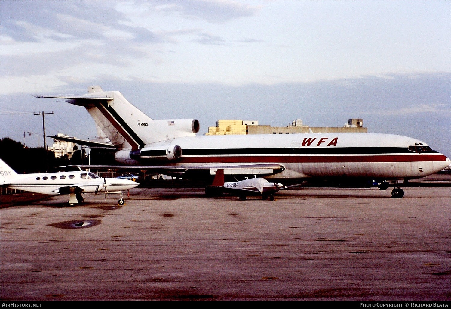 Aircraft Photo of N188CL | Boeing 727-44(F) | World Fish & Agricultural Corp - WFA | AirHistory.net #694285