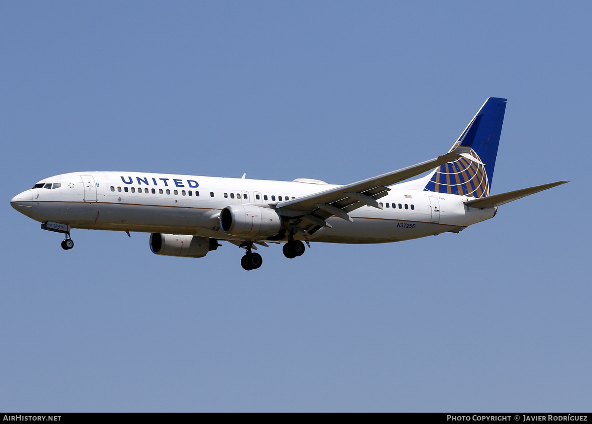 Aircraft Photo of N37255 | Boeing 737-824 | United Airlines | AirHistory.net #694430