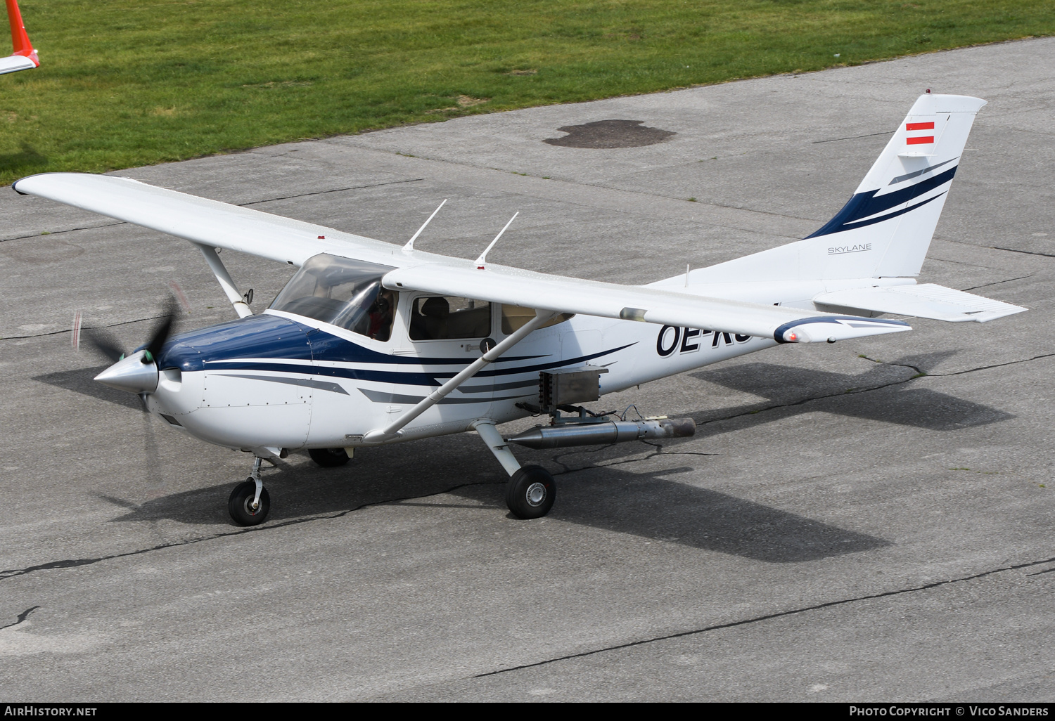 Aircraft Photo of OE-KSV | Cessna 182T Skylane | AirHistory.net #694476