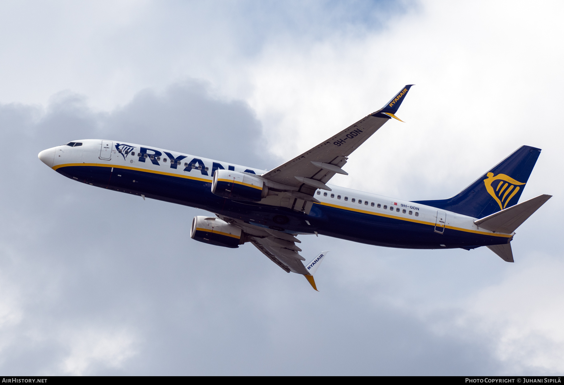 Aircraft Photo of 9H-QDN | Boeing 737-800 | Ryanair | AirHistory.net #694555