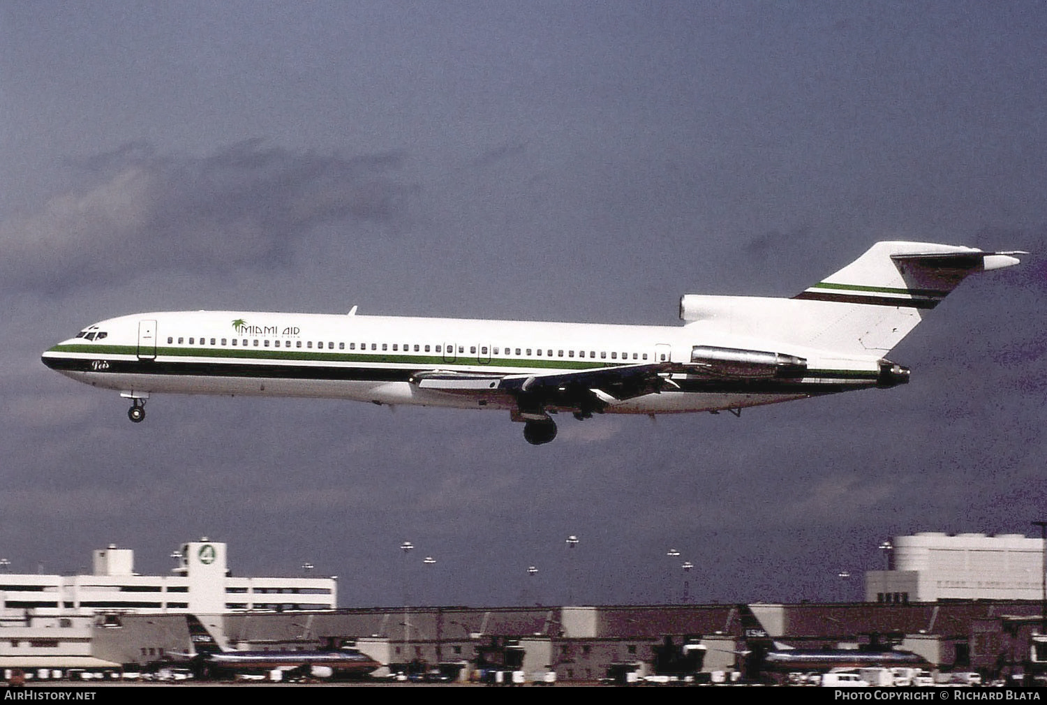 Aircraft Photo of N804EA | Boeing 727-225 | Miami Air International | AirHistory.net #694584